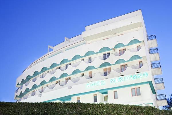 Hotel Meridiano Térmoli Exterior foto